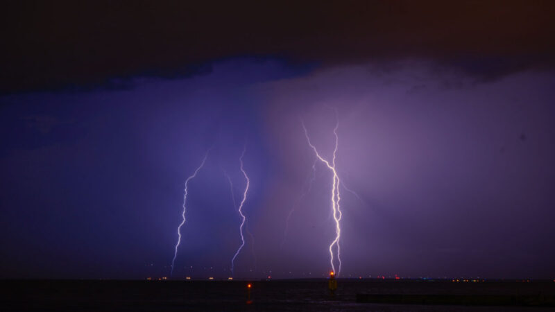 キャンプでの雷による事故・事例