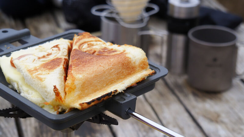 キャンプで楽しむ朝ごはん　手軽で美味しい朝食レシピ